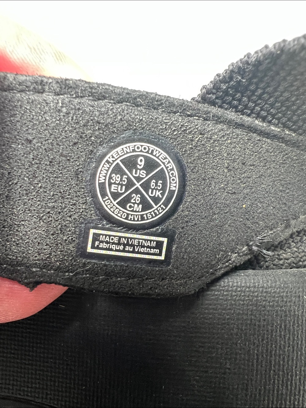 Keen Women Black Dual-Strap Elastic Sandals - Picture 2 of 8